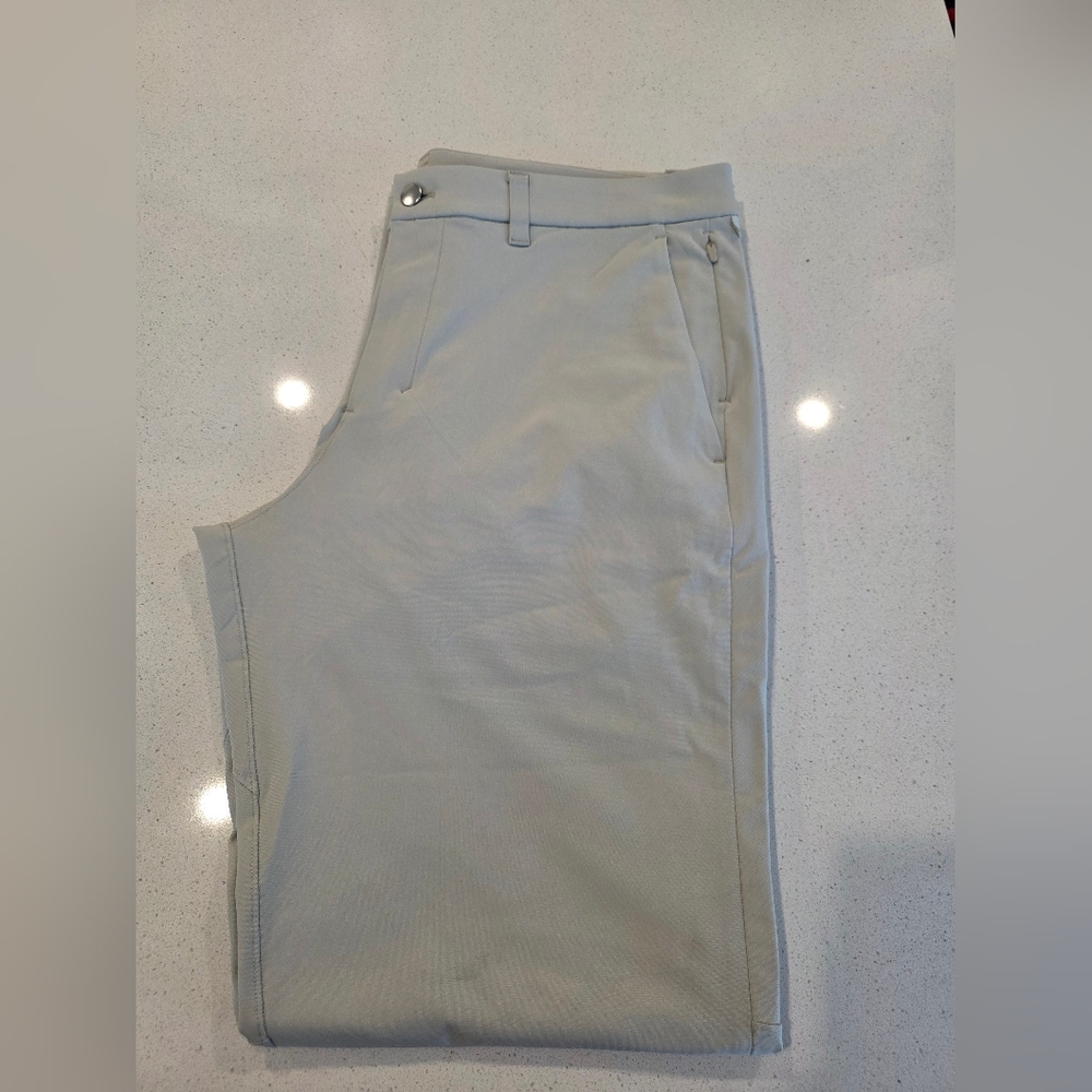 Men's Lululemon Light Gray Performance Pants
